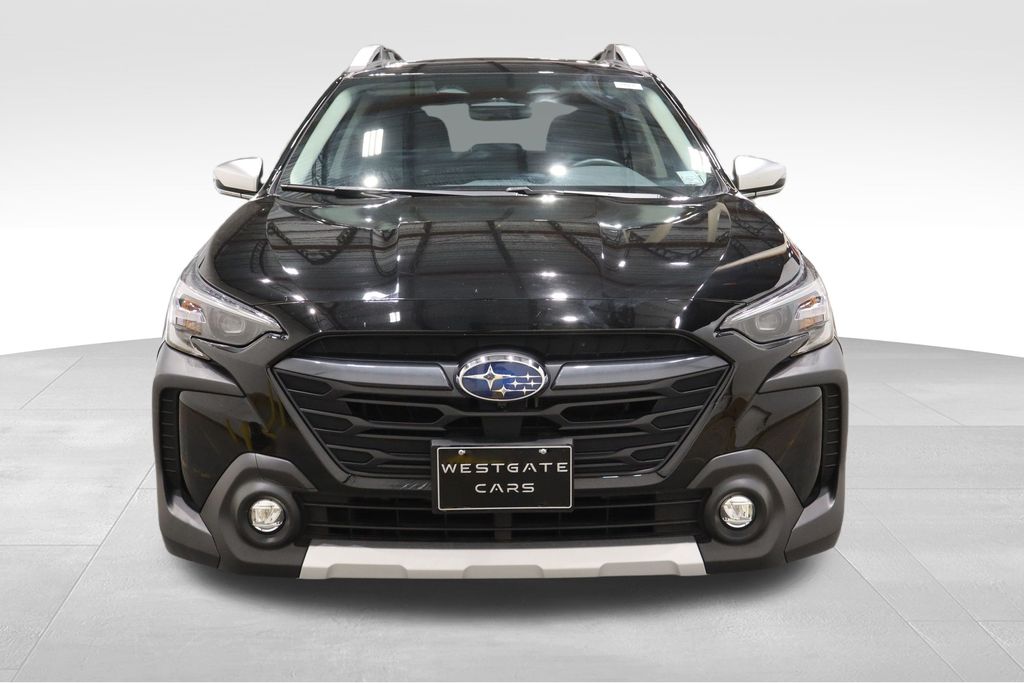 2024 Subaru Outback Touring photo 2