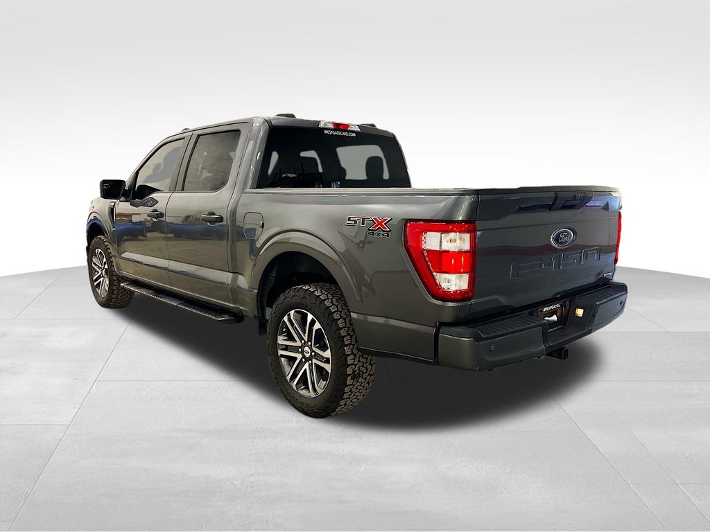 2021 Ford F-150 XL photo 3