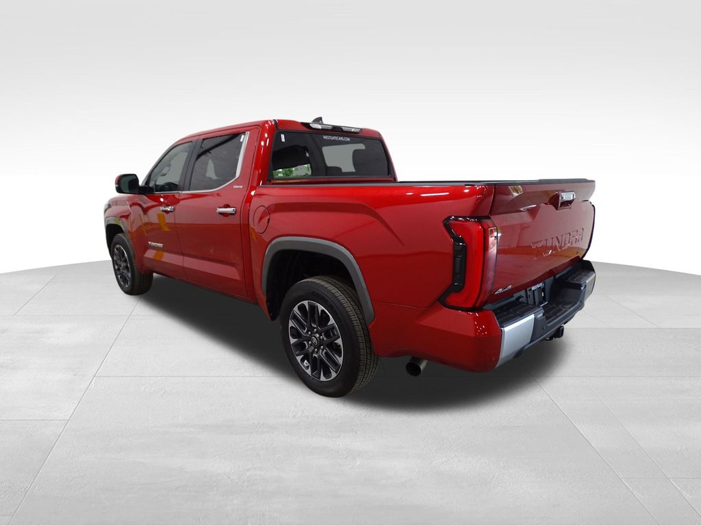 2025 Toyota Tundra Limited CrewMax photo 3