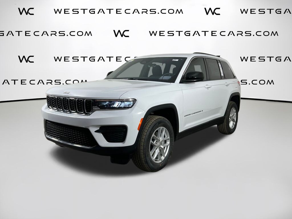 New 2026 Jeep Grand Cherokee LAREDO 4X4 Sport Utility