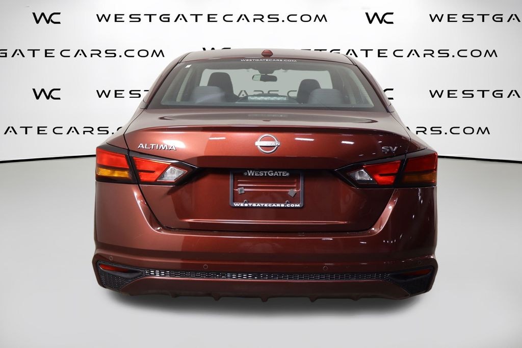 Used 2023 Nissan Altima 2.5 SV Sedan