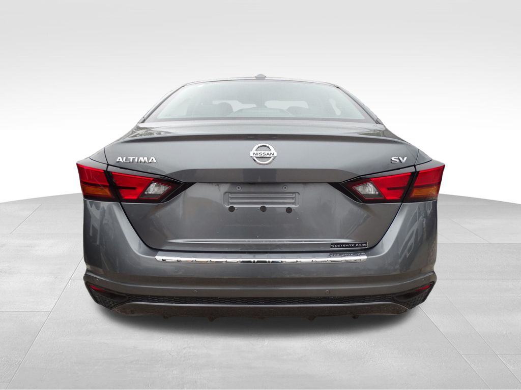 2022 Nissan Altima 2.5 SV photo 4
