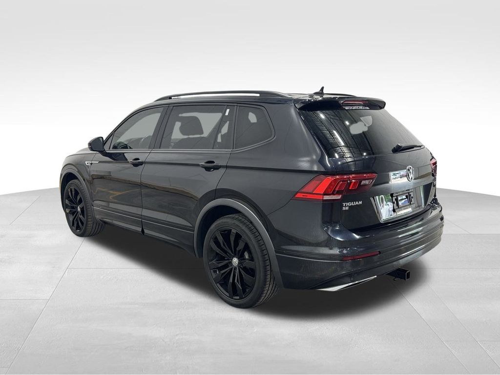 2021 Volkswagen Tiguan SE R-Line Black photo 4
