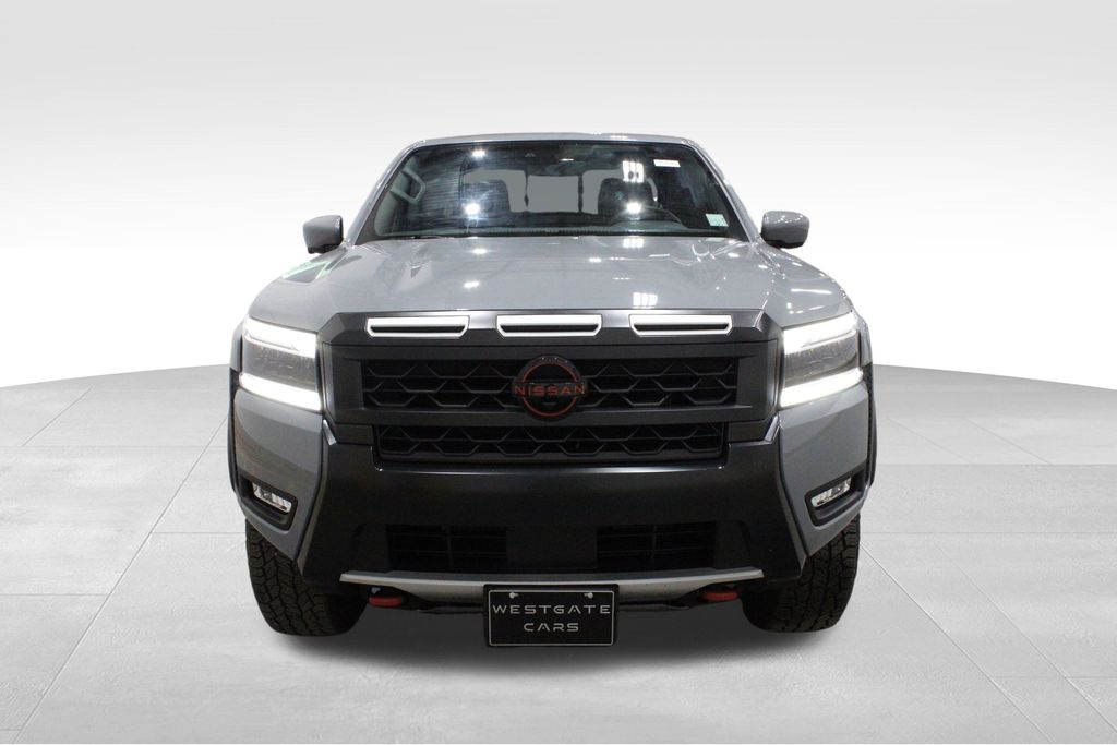 2025 Nissan Frontier PRO-4X photo 2