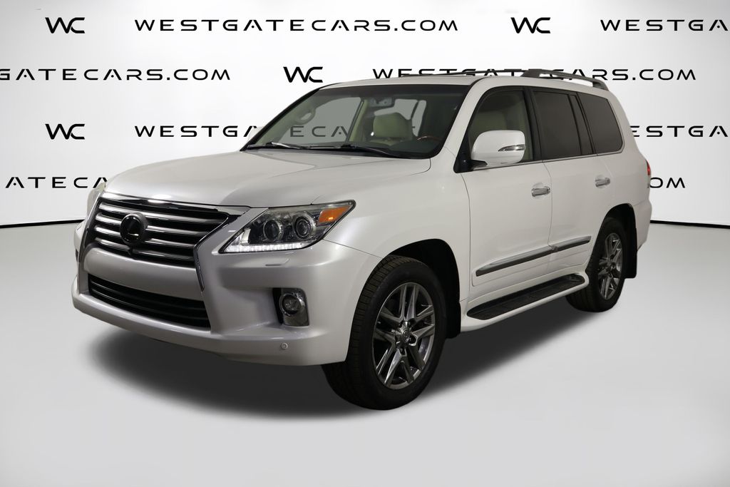 2015 Lexus LX 600 570's photo