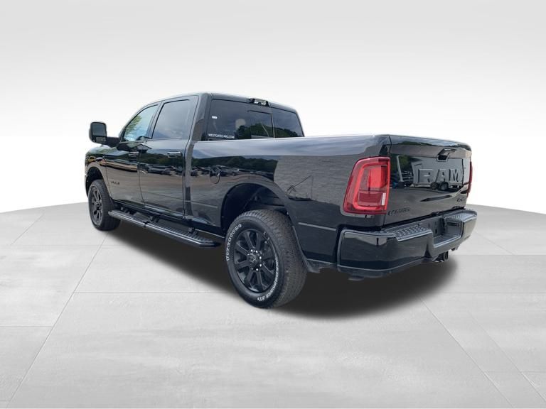 2025 Ram 2500 Laramie photo 4