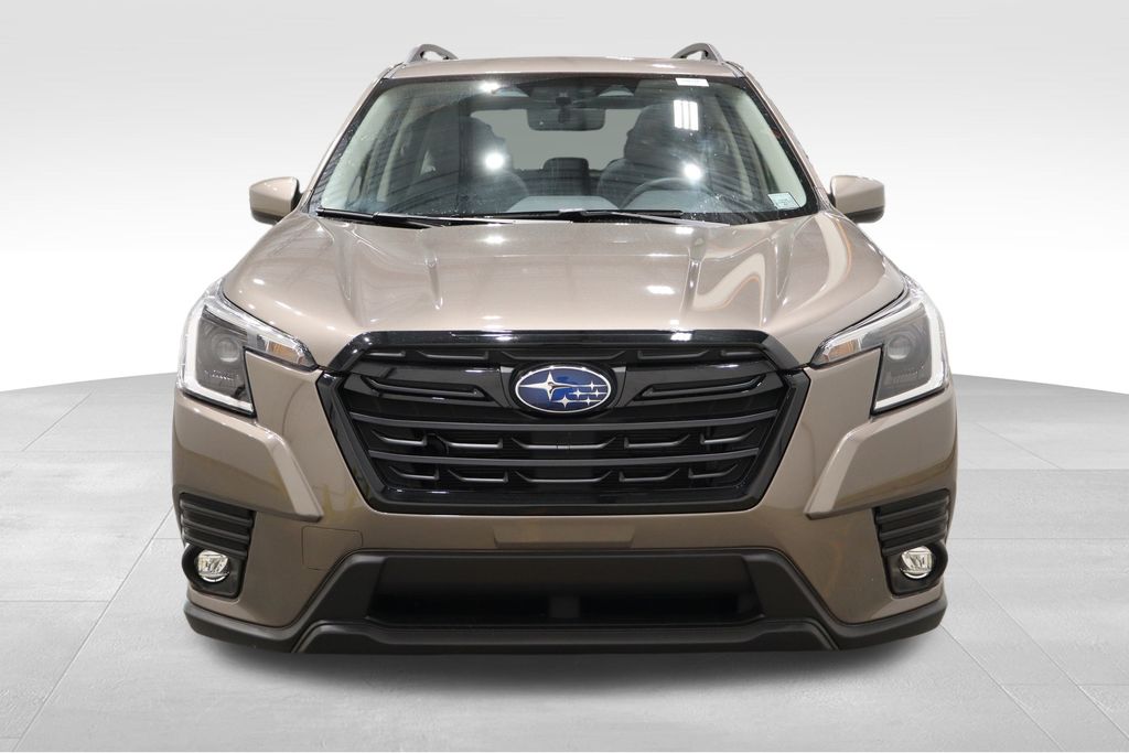 2024 Subaru Forester Premium photo 2