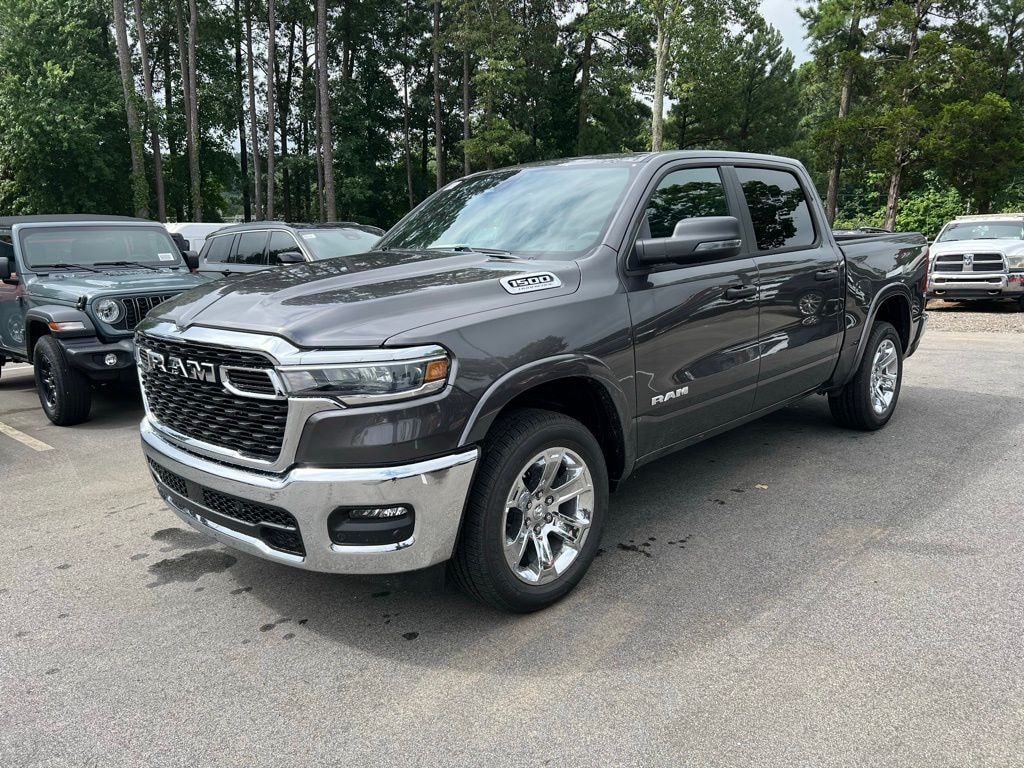 New 2026 Ram 1500 LONE STAR CREW CAB 4X4 5'7 BOX Pickup