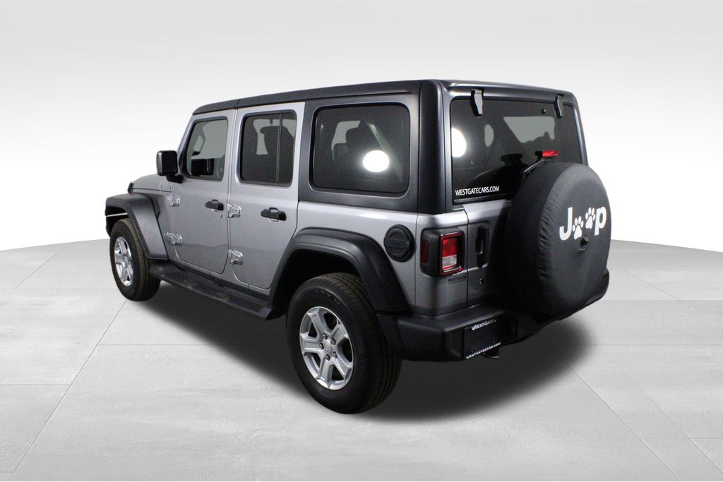2018 Jeep Wrangler Unlimited Sport S photo 3
