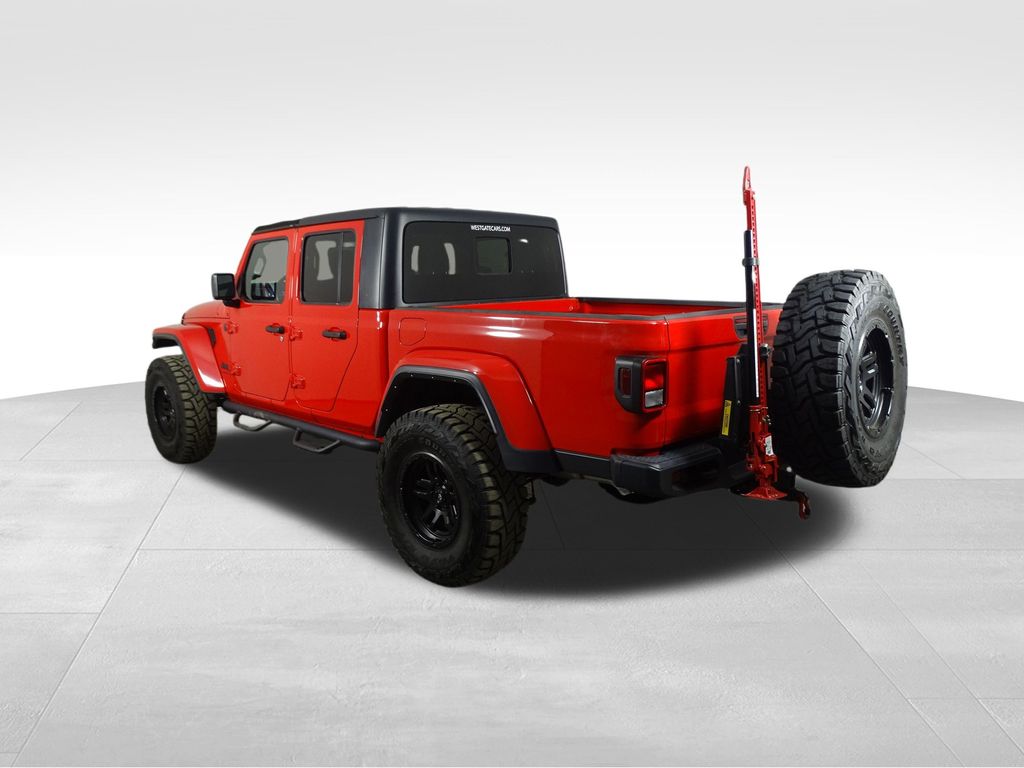 2022 Jeep Gladiator Sport photo 2