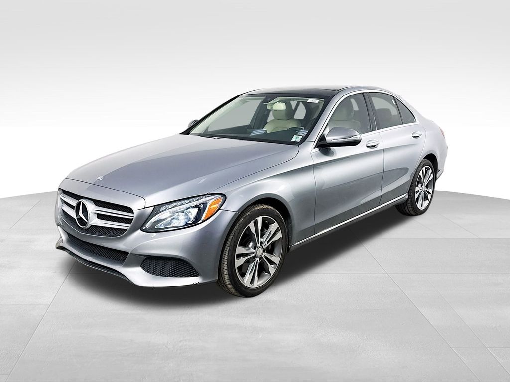 2015 Mercedes Benz C 300 Sedan photo 3