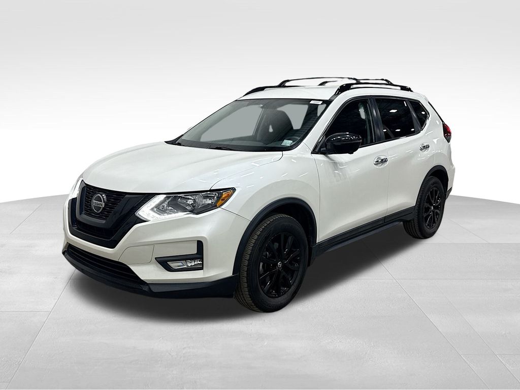 2018 Nissan Rogue SV photo 3