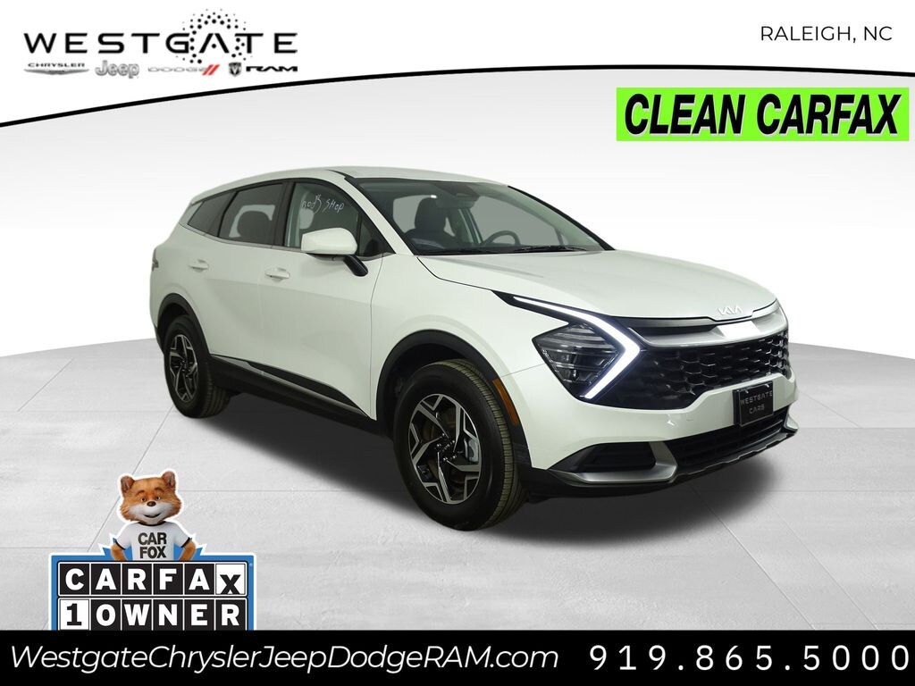 Used 2024 Kia Sportage LX SUV