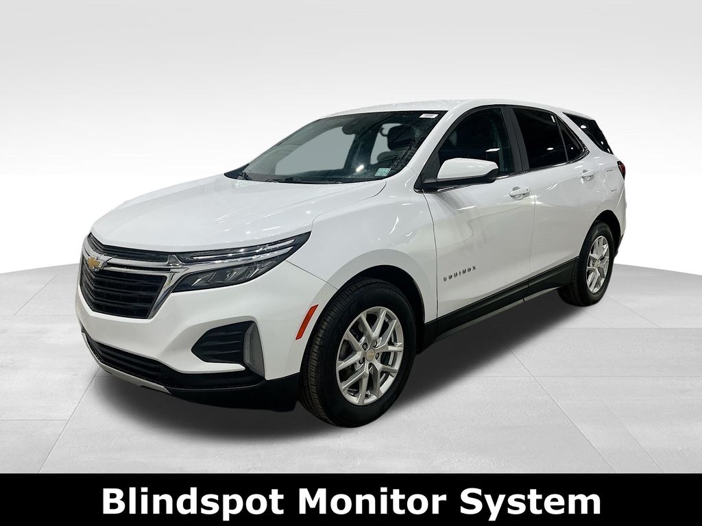 2023 Chevrolet Equinox LT photo 2