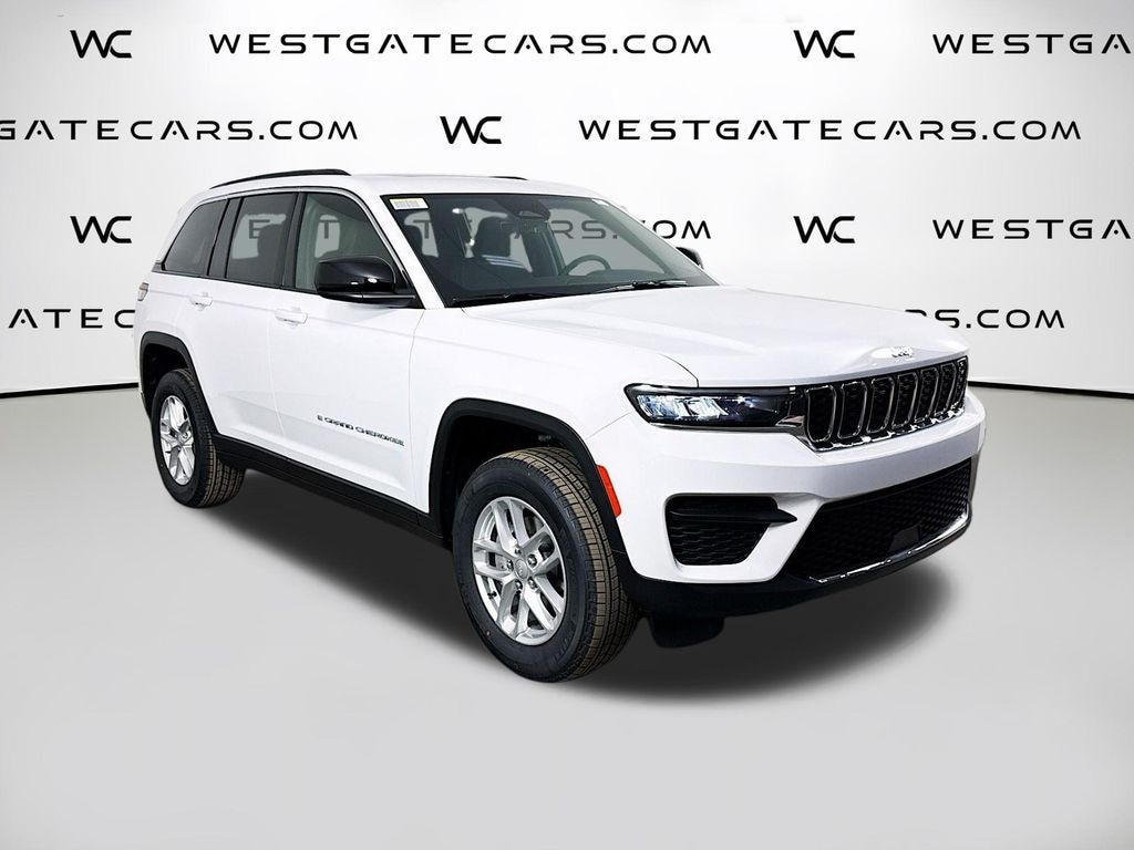 New 2025 Jeep Grand Cherokee LAREDO X 4X4 Sport Utility