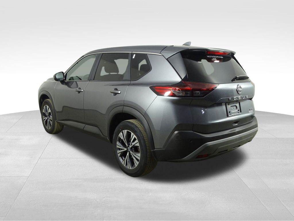 2023 Nissan Rogue SV photo 2