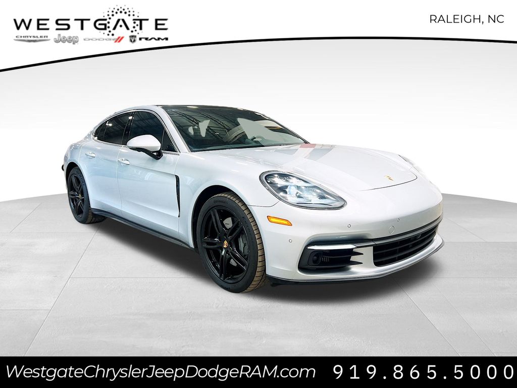 2017 Porsche Panamera