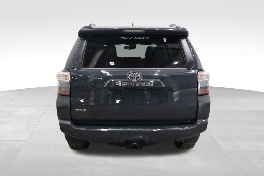 2024 Toyota 4Runner SR5 photo 4