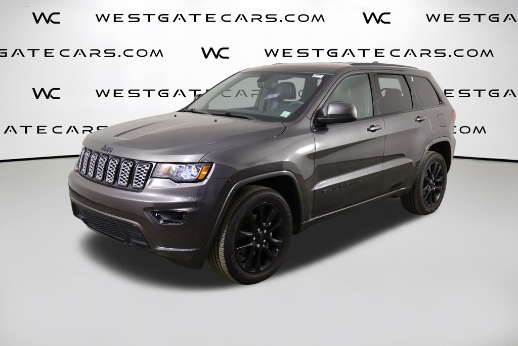 2019 Jeep Grand Cherokee Altitude's photo