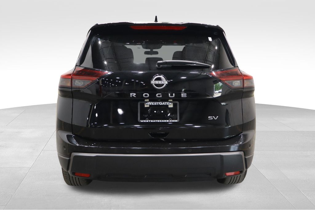 2024 Nissan Rogue SV photo 4
