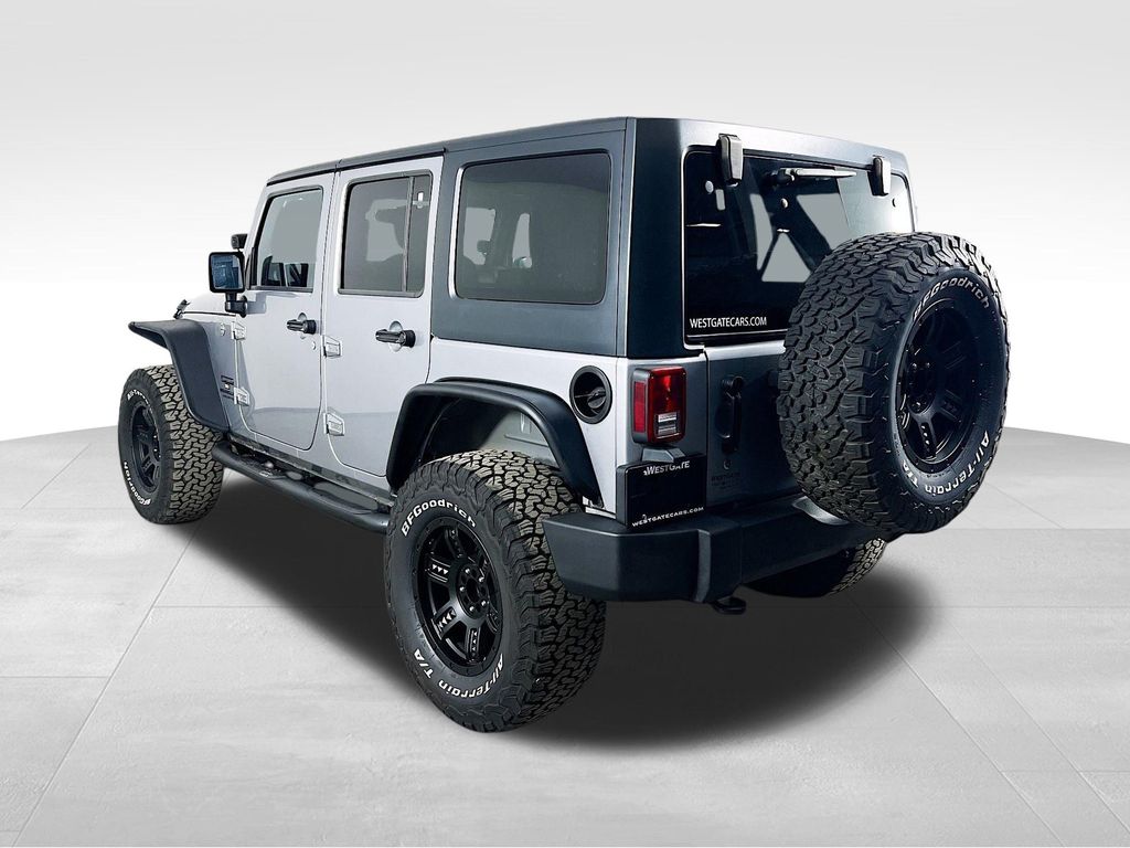 2016 Jeep Wrangler Unlimited Sport photo 4