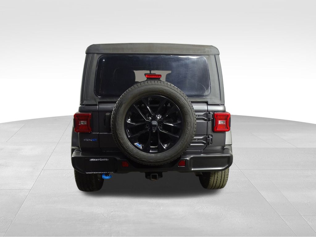 2023 Jeep Wrangler Sahara 4xe photo 3