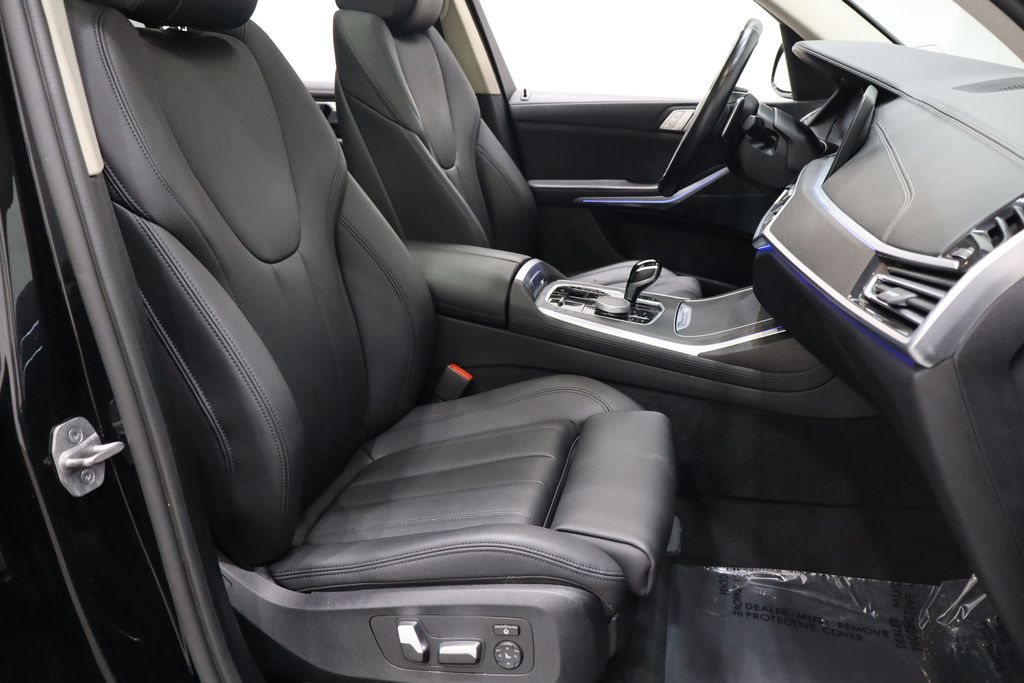 2022 BMW X7 40i - Photo 19