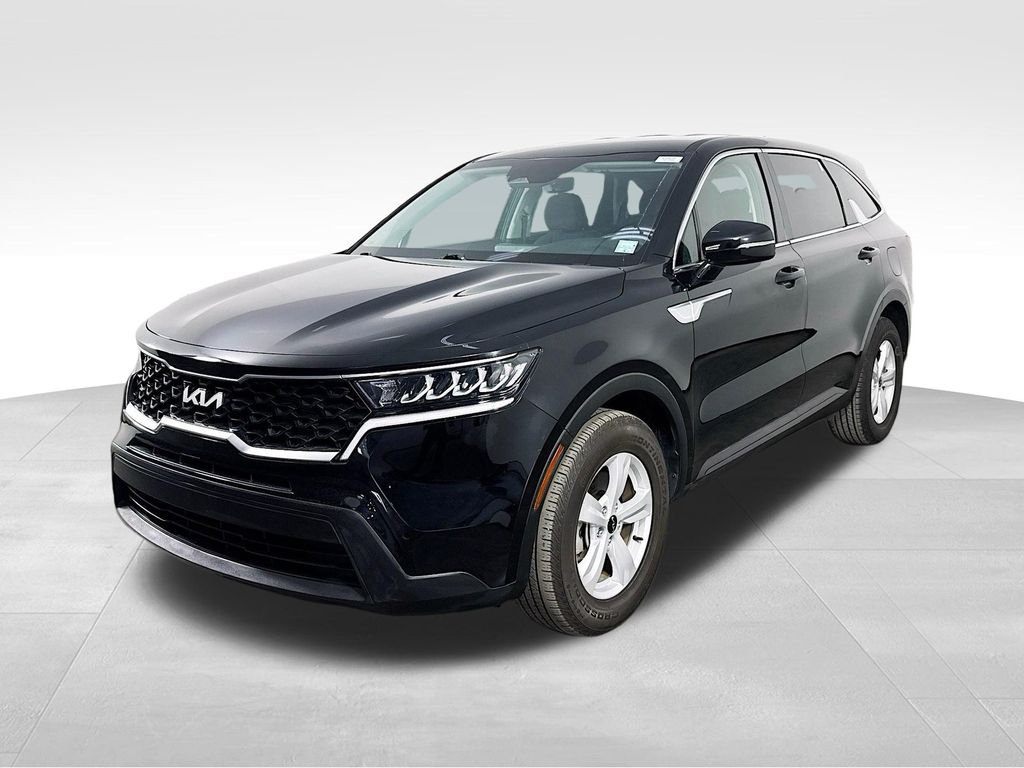 2023 Kia Sorento LX photo 3