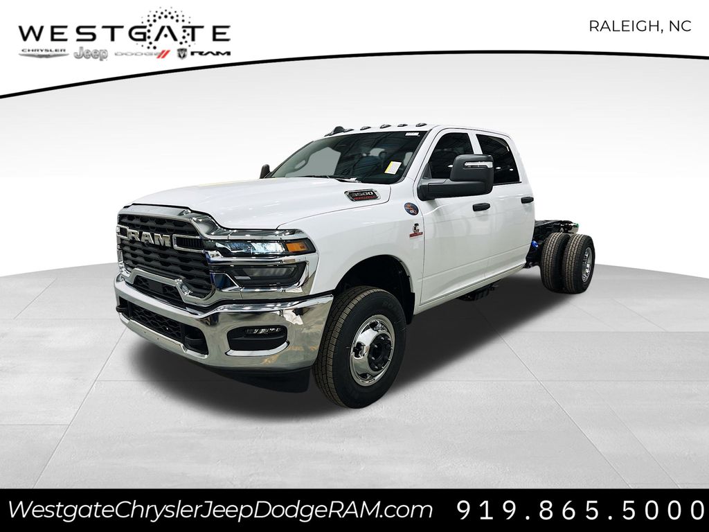 2026 Ram 3500 Tradesman photo 2