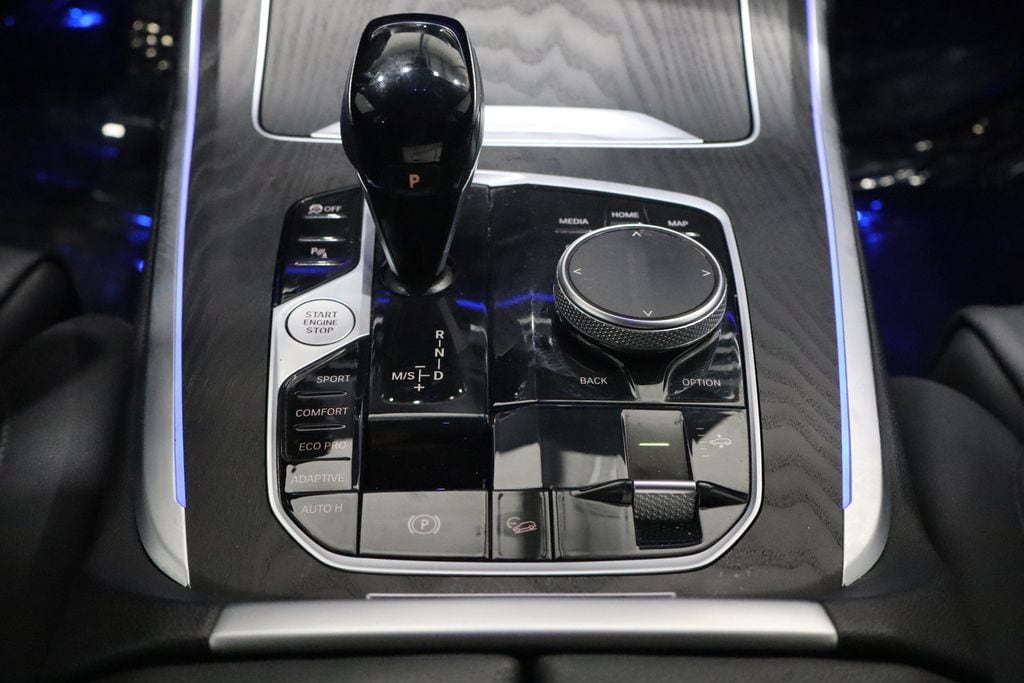 2022 BMW X7 40i - Photo 30
