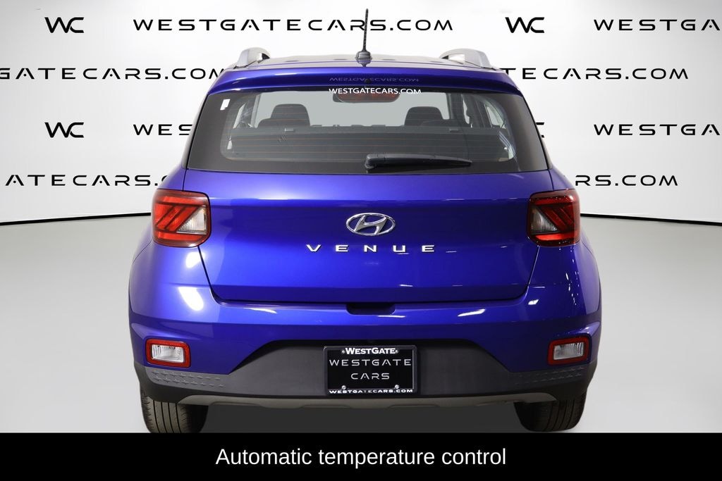 Used 2025 Hyundai Venue SEL SUV