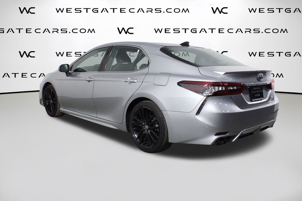 2021 Toyota Camry XSE photo 4