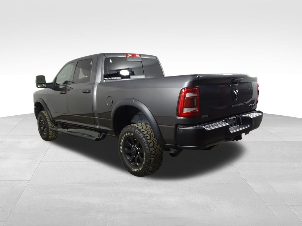 2024 Ram 2500 Tradesman photo 2