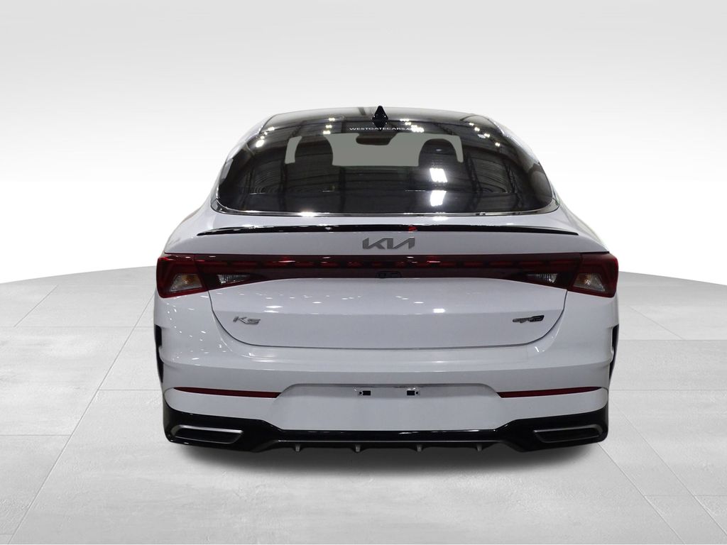 2022 Kia K5 GT-Line photo 4