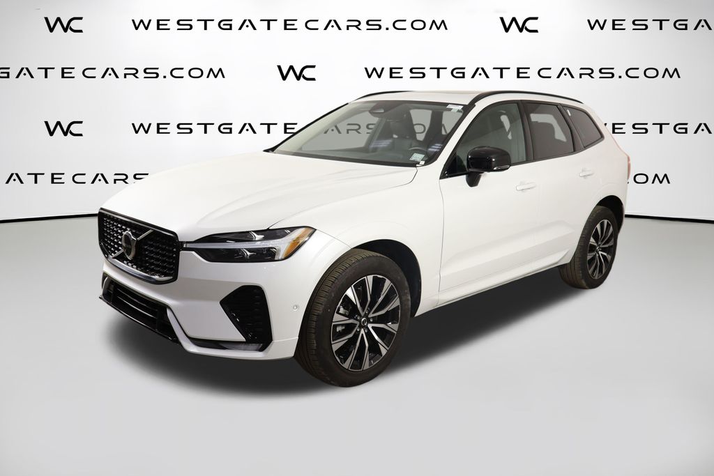 2024 Volvo XC60 B5 Plus Dark Theme AWD's photo