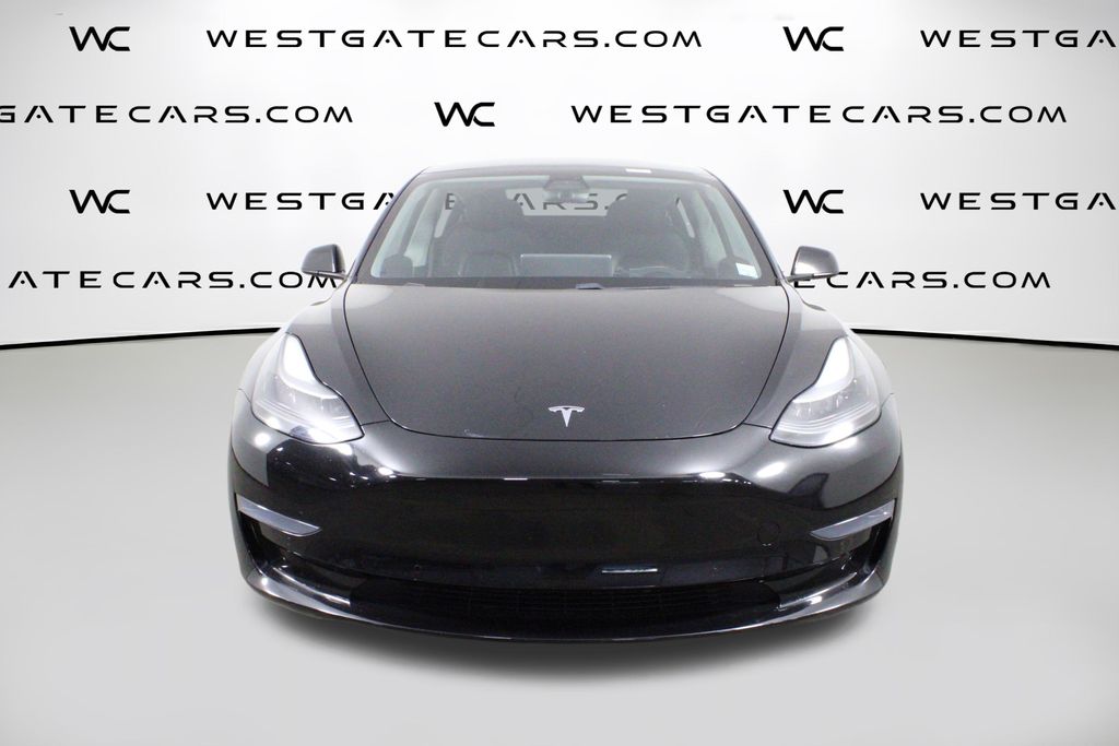 2021 Tesla Model 3 Standard Range Plus photo 2