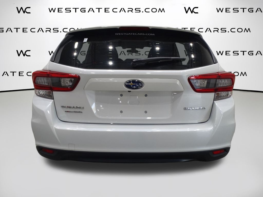 2021 Subaru Impreza Base photo 4