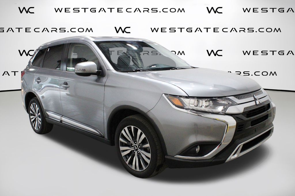 2020 Mitsubishi Outlander SEL's photo