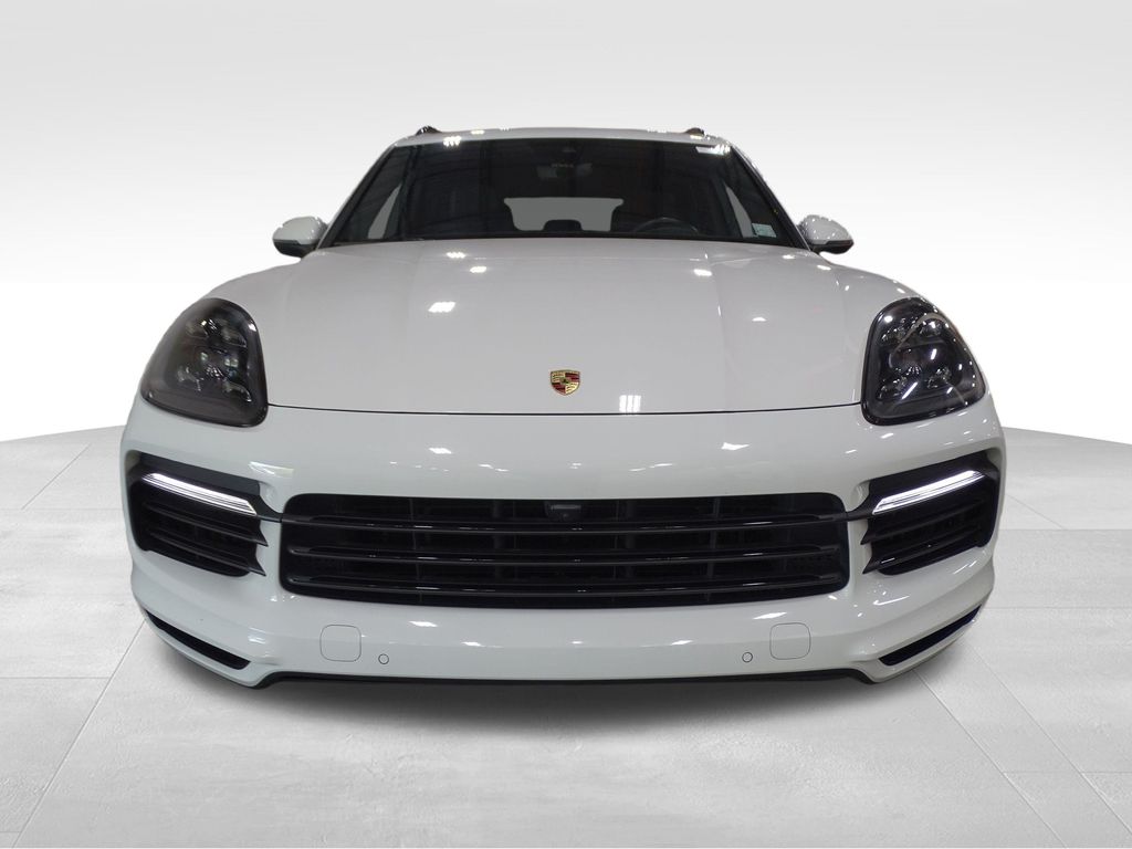 2020 Porsche Cayenne Base photo 2