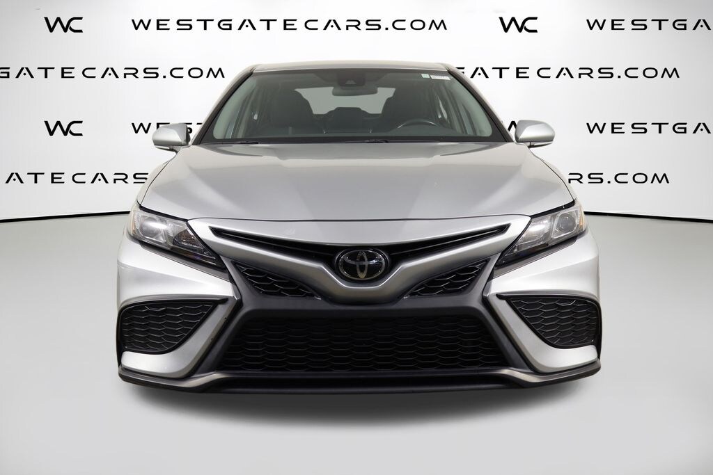 Used 2023 Toyota Camry SE Sedan