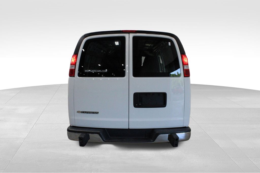 2023 Chevrolet Express 2500 Work Van photo 4
