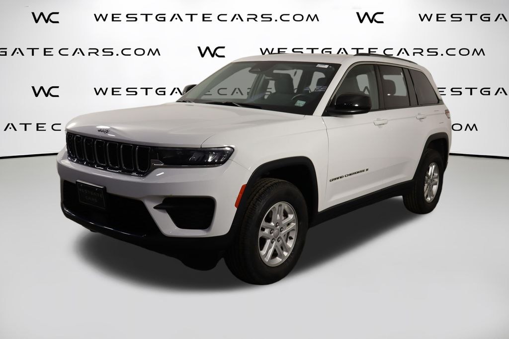 Used 2023 Jeep Grand Cherokee Laredo SUV