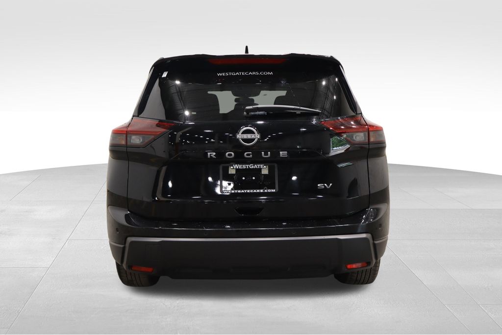2024 Nissan Rogue SV photo 4