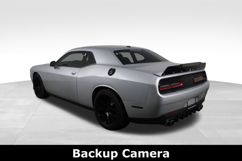 2022 Dodge Challenger R/T photo 2