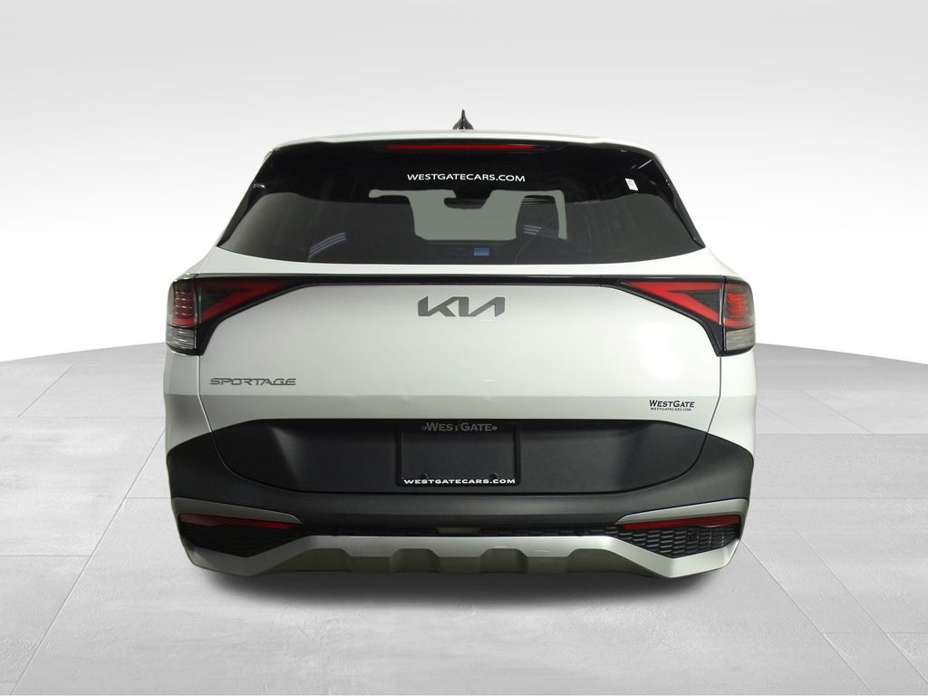 2023 Kia Sportage EX photo 4