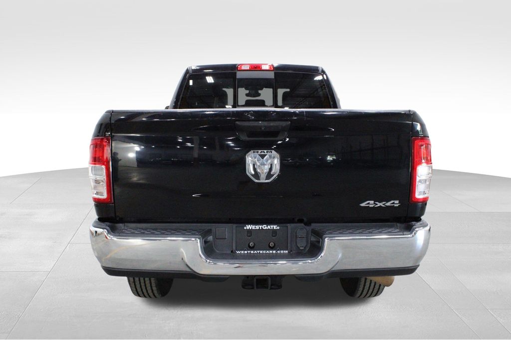 2022 Ram 2500 Tradesman photo 3