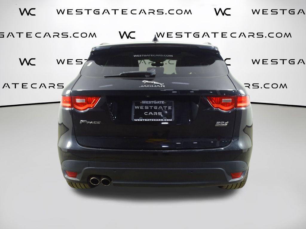 2019 Jaguar F-PACE R-Sport photo 4