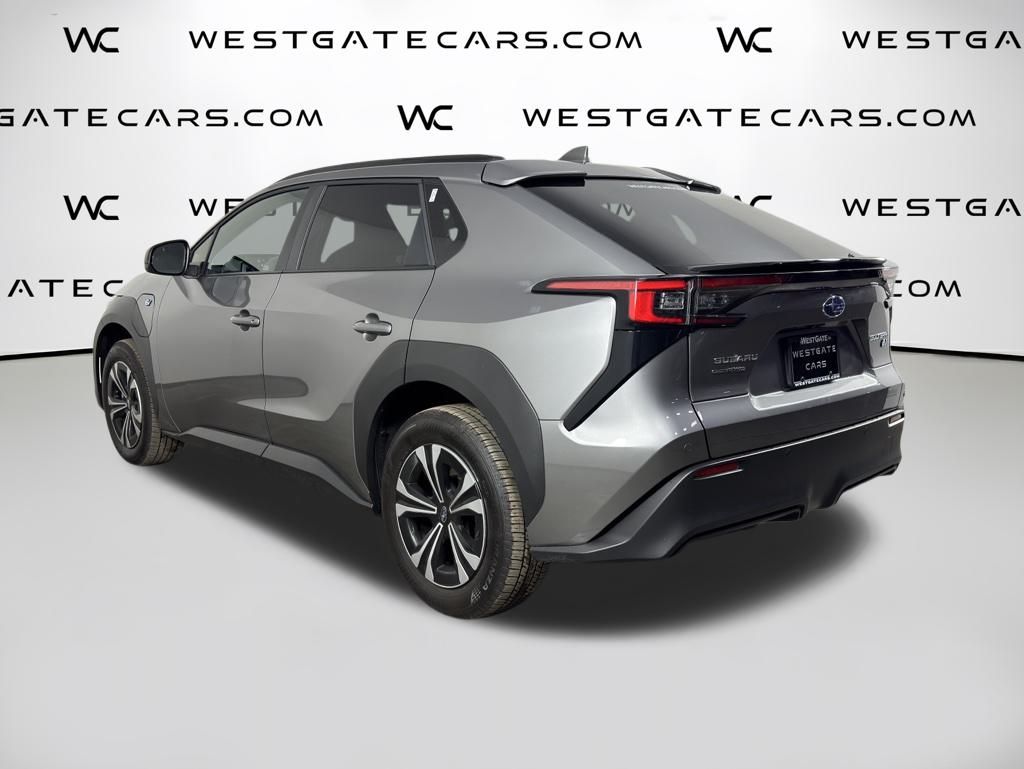 2025 Subaru Solterra Premium photo 3