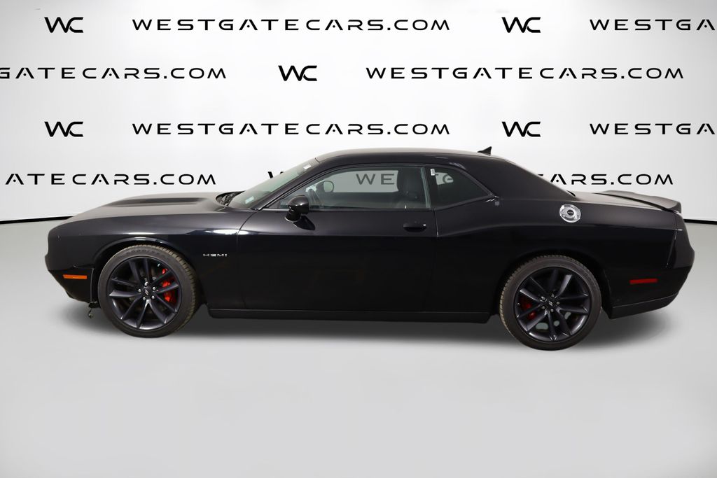 2022 Dodge Challenger R/T's photo