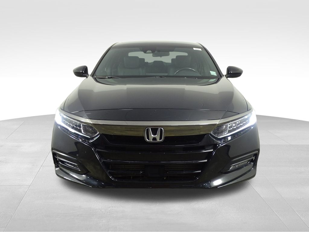 2019 Honda Accord Sport photo 2